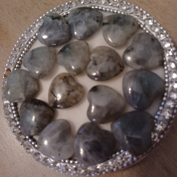 Labradorite Mini Heart - Picture 7 of 9